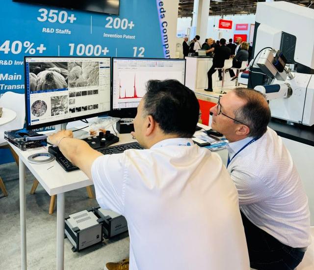 SEM5000 Delivers Outstanding Imaging Quality and User-Friendly Experience at EMC Exhibition